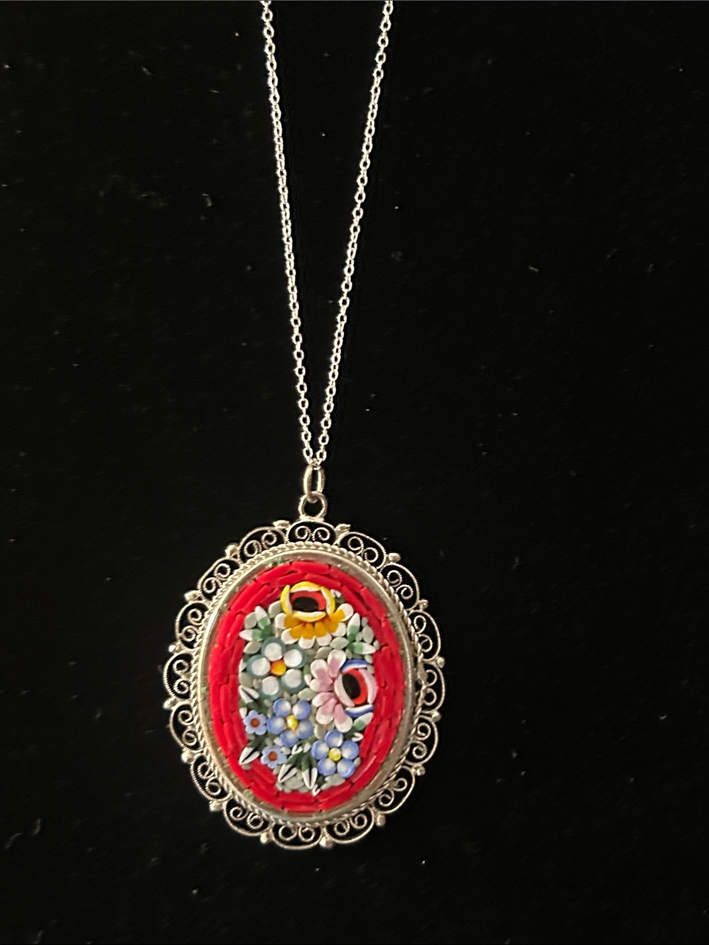 Vintage Italian Floral Micro-Mosaic Oval Pendant Necklace - Red